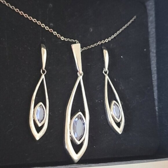 Vintage Tocara Montreal Sterling Silver Blue Crystal Drop Earrings Necklace - Picture 2 of 13